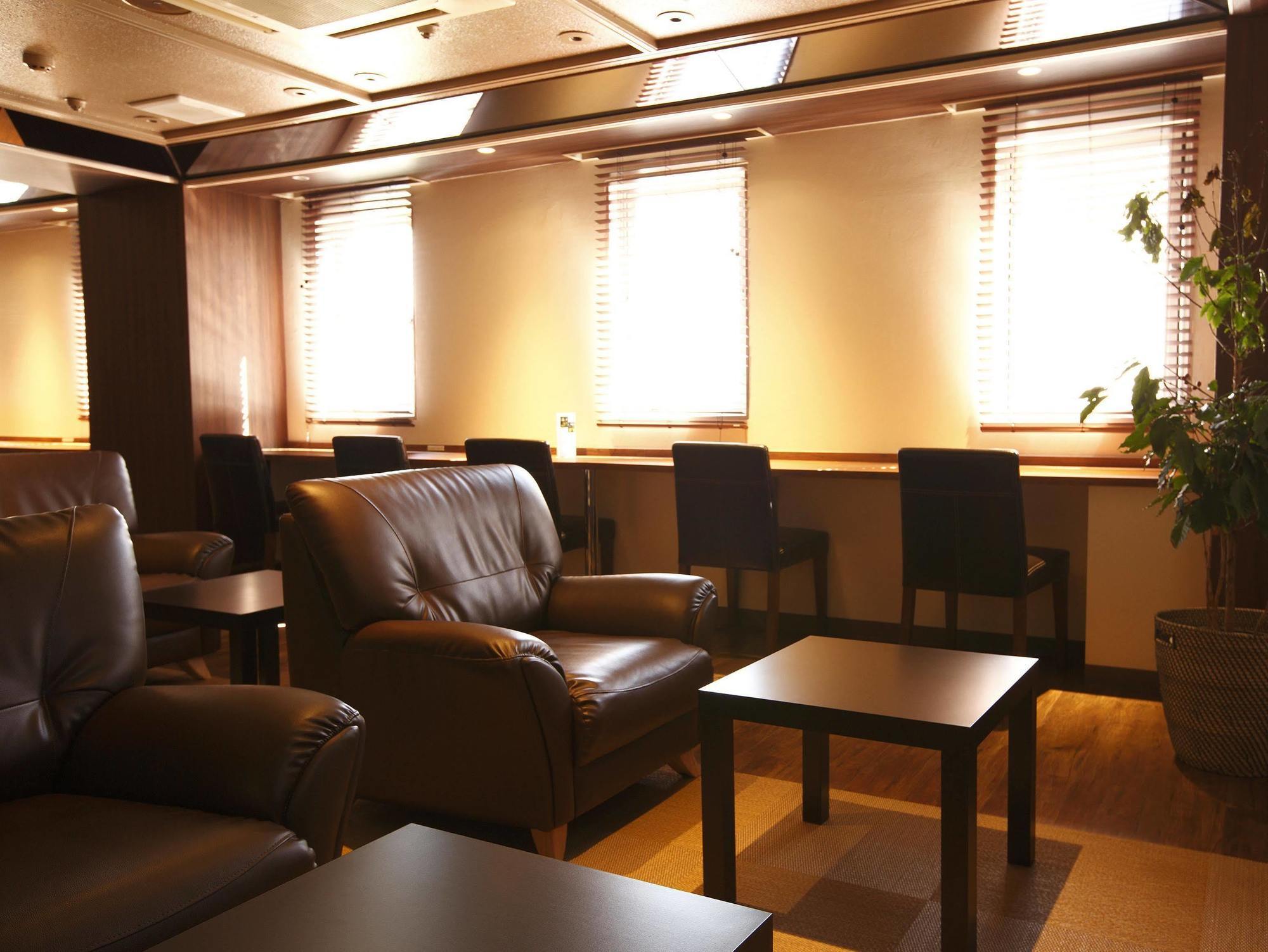 Shinjuku Kuyakusho-Mae Capsule Hotel Tokió Kültér fotó